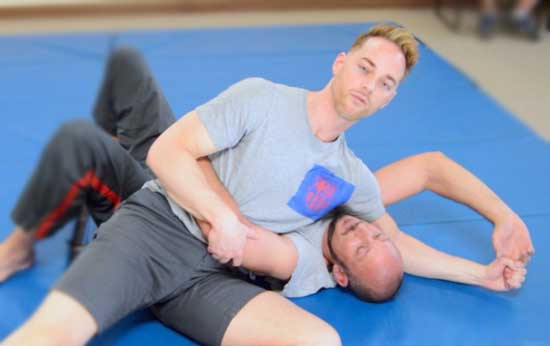 Scarf Hold Control Fingers