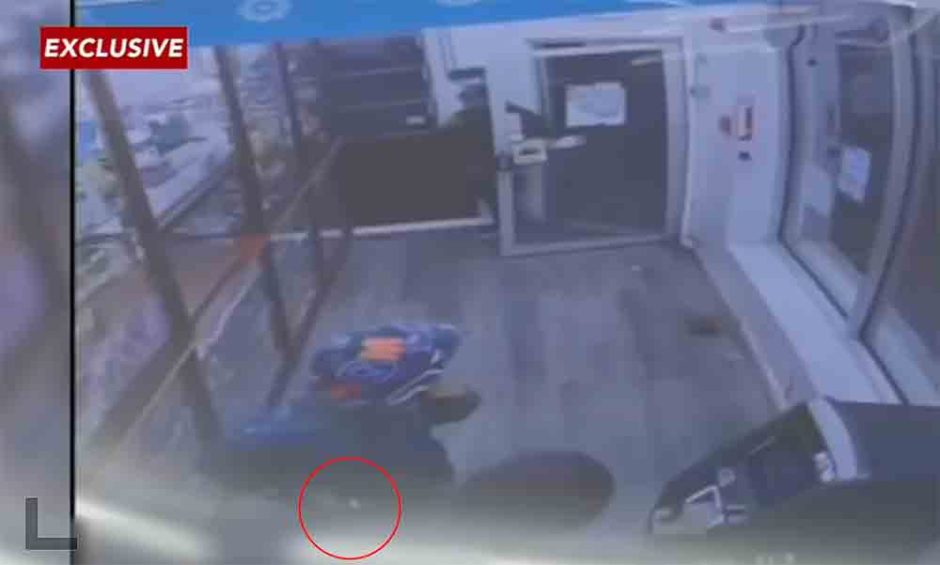 Mugger gets gun disarmed